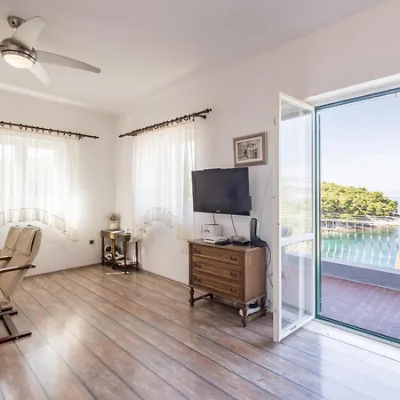 Jagoda Apartment Postira